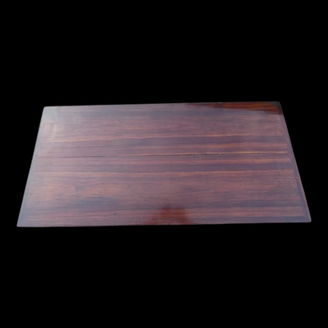 Secrétaire à portes en bois d'Amarante sur chêne- 19ème siècle vers 1800-1820