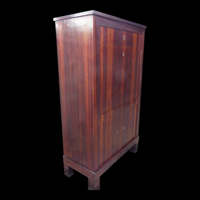 Secrétaire à portes en bois d'Amarante sur chêne- 19ème siècle vers 1800-1820