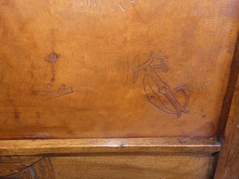Ecran de cheminée pare feu Art Déco en noyer et cuir