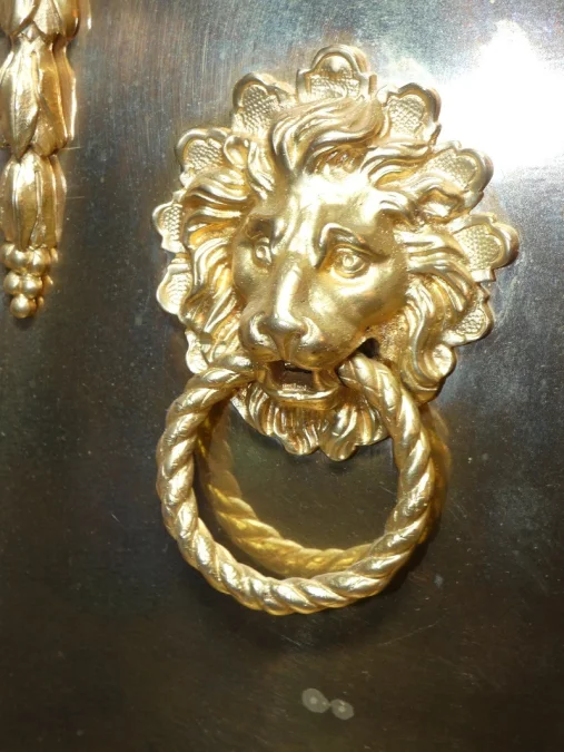 Pendule ou cartel "au Chinois et faucon " bronze doré Napoléon III vers 1875