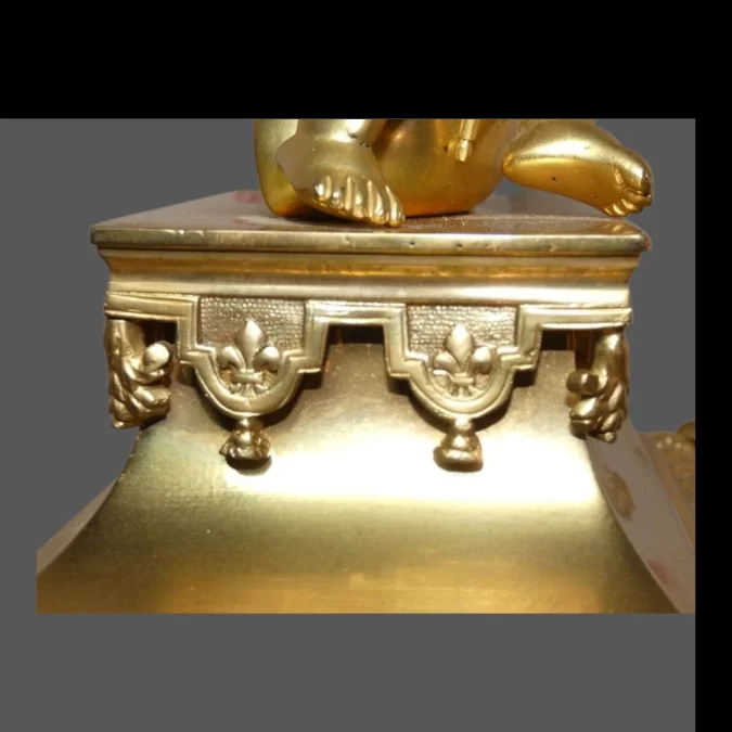 Pendule ou cartel "au Chinois et faucon " bronze doré Napoléon III vers 1875