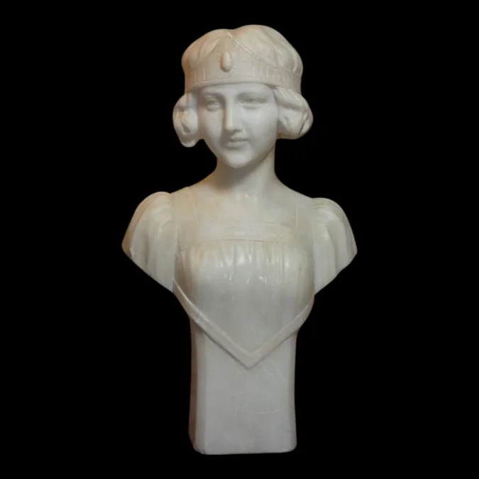Buste de jeune femme époque Art Nouveau en marbre de Carrare 1900