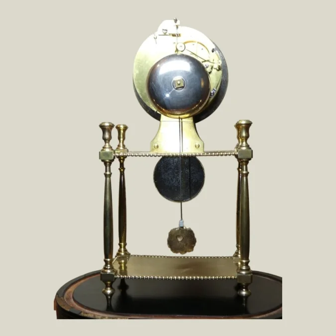 Pendule portique semi-squelette par jean louis Bouchet - fin 18ème début 19ème