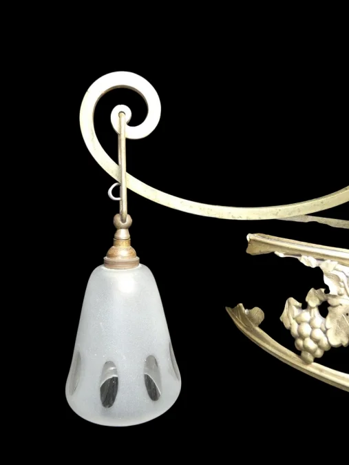 Lustre Art Nouveau en laiton et bronze à 3 tulipes