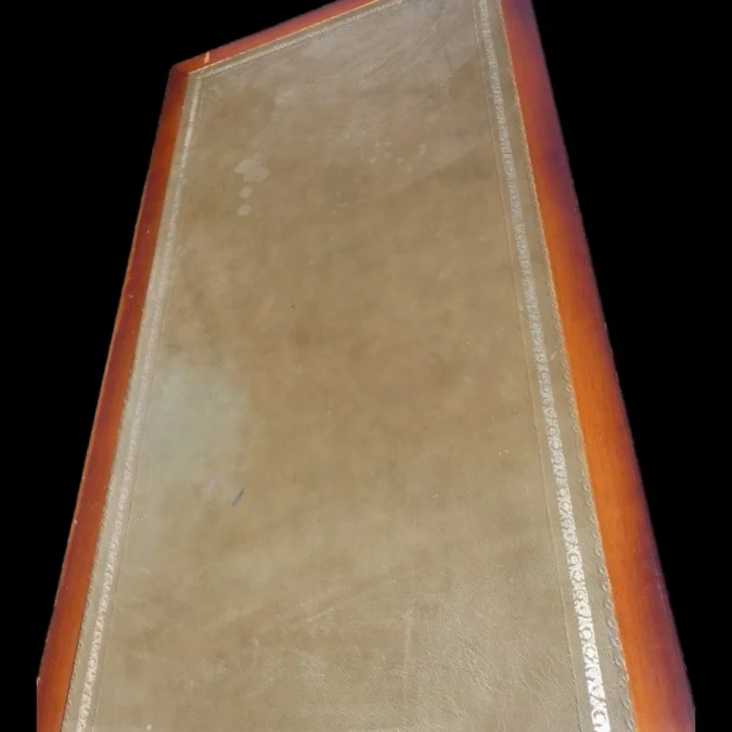 Bureau plat de milieu de style Directoire 1960
