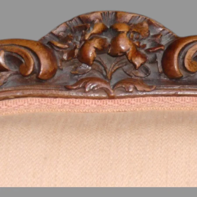 Fauteuil de bureau de style Louis XV en noyer 19ème