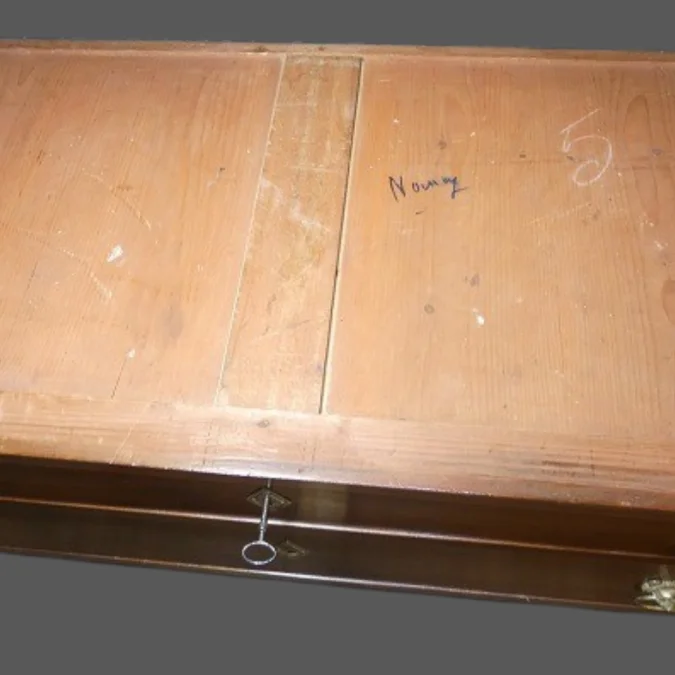 Commode Directoire acajou vers 1795