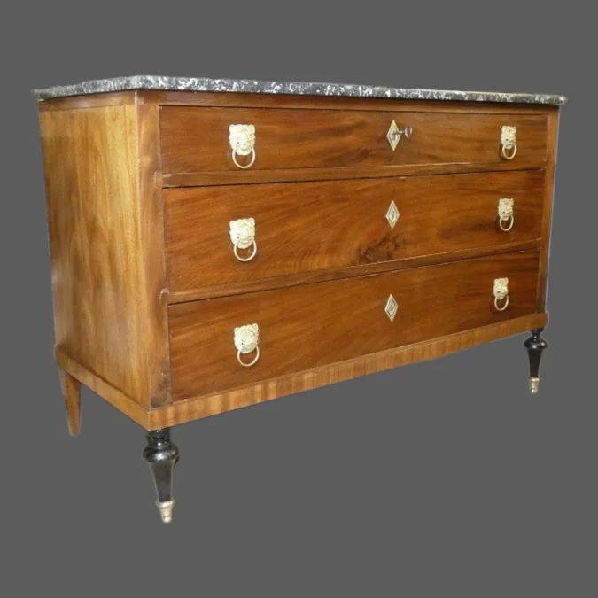 Commode Directoire acajou vers 1795