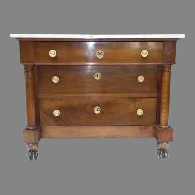 Commode Retour d'Egypte , 1er Empire en noyer dessus marbre- vers 1798- France