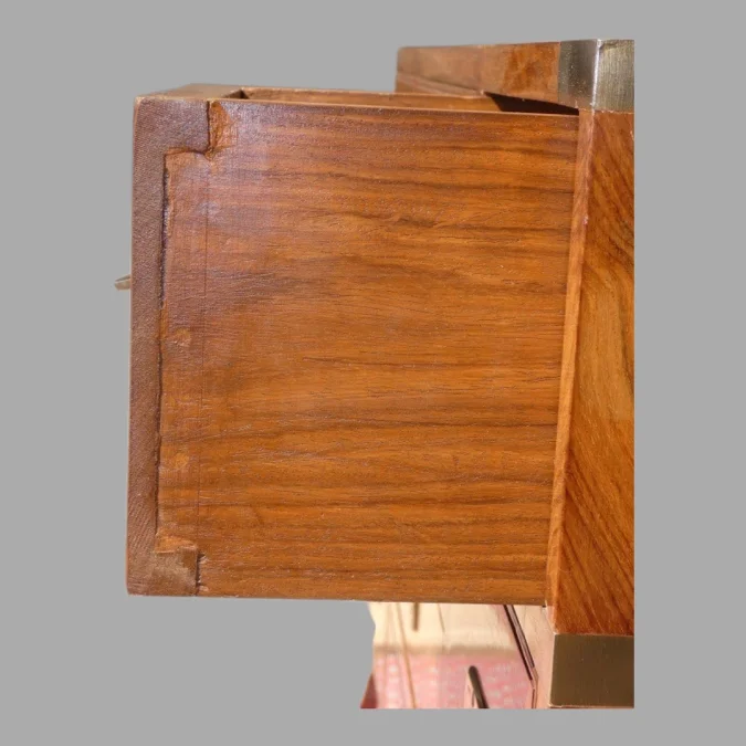 Commode de bateau anglo-indienne en bois de rose 19ème