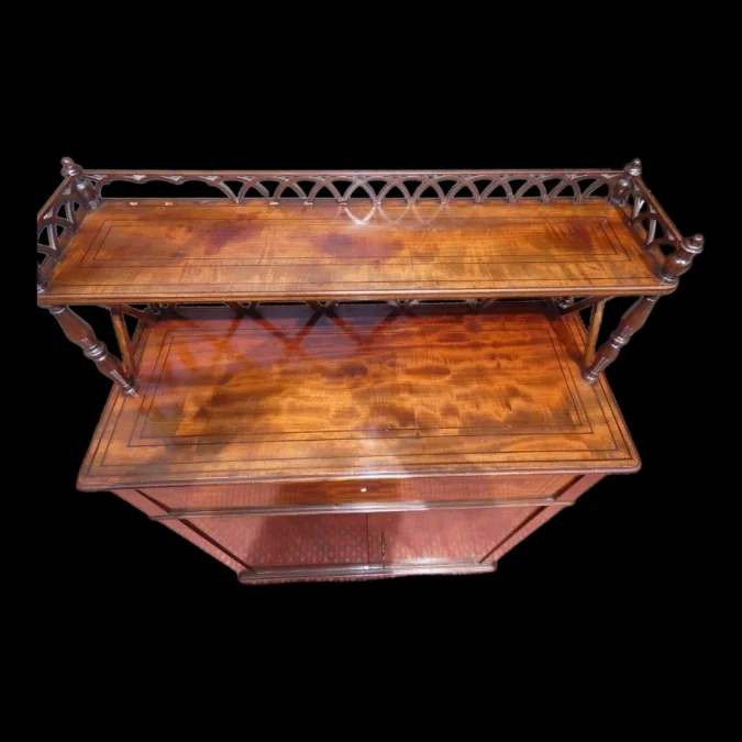 Meuble d'appui bonheur du jour , acajou ébène et citronnier Charles X vers 1820