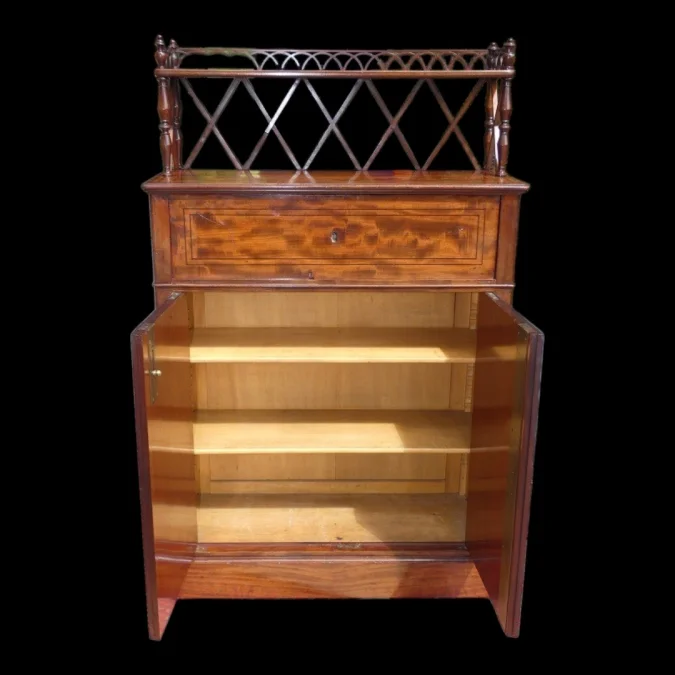 Meuble d'appui bonheur du jour , acajou ébène et citronnier Charles X vers 1820
