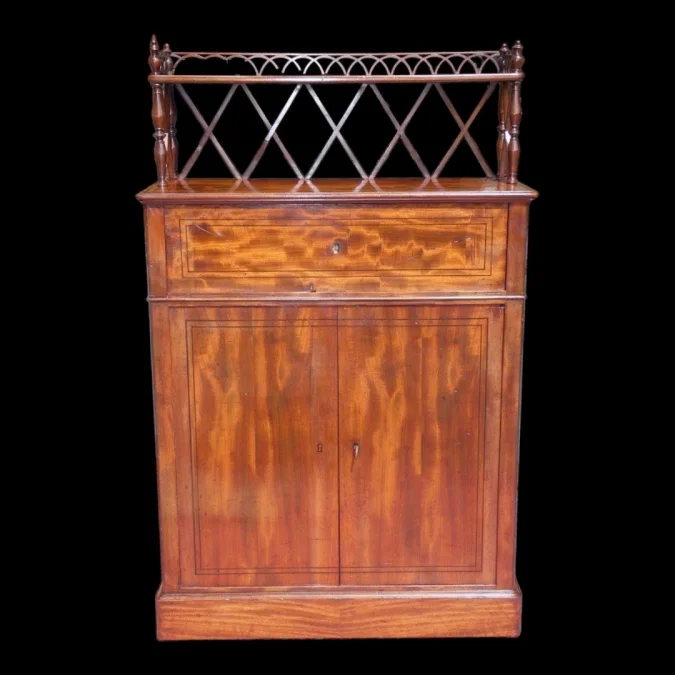Meuble d'appui bonheur du jour , acajou ébène et citronnier Charles X vers 1820