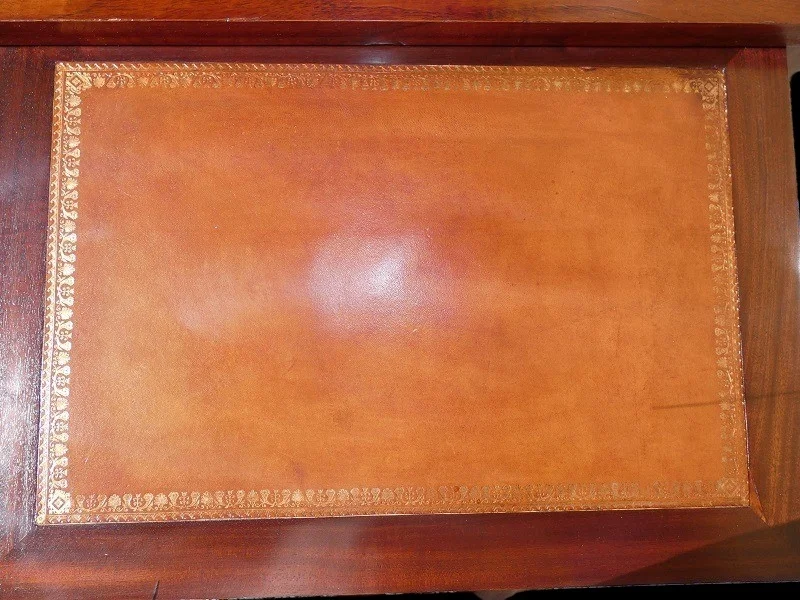 Bureau ministre Empire en acajou et bronzes dorés vers 1820