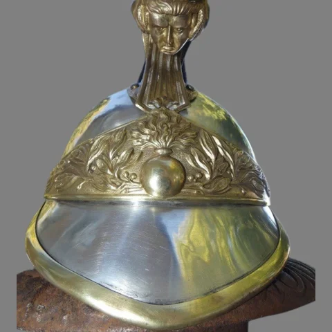 Casque français d'officier de cuirassier ou de dragon modèle 1872-74 — État correct