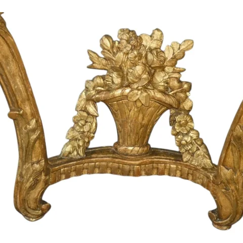 Louis XV / Régence style carved and gilt console table, Provençal, 18th century — Good condition