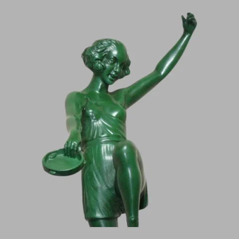 „Danseuse au tambourin" von FAYRAL (1892–1962) Art-déco-Kunstmetall — Ausgezeichneter Zustand