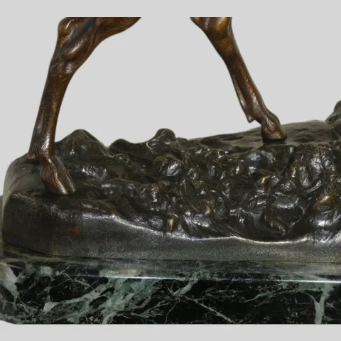 Animalier bronzen sculptuur "Bralende hert" Ch. VALTON (1851-1918) Frankrijk — Uitstekende staat