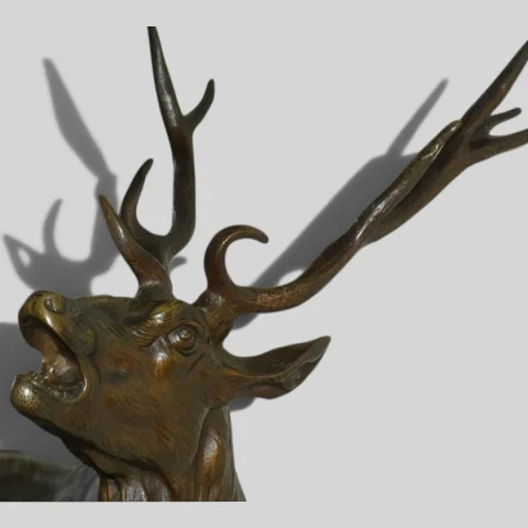 Animalier bronzen sculptuur "Bralende hert" Ch. VALTON (1851-1918) Frankrijk — Uitstekende staat