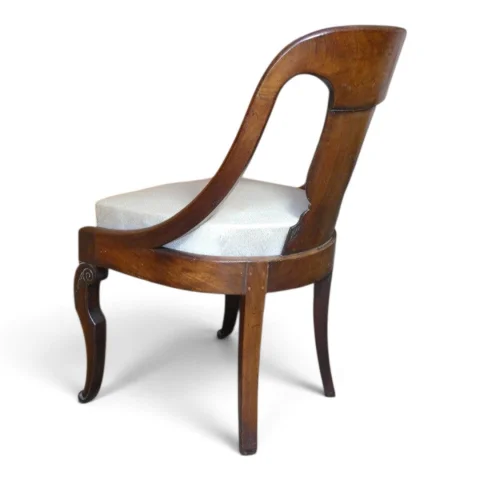 Suite de 4 chaises gondoles d'époque Restauration (XIXe) in mahonie — Goede staat