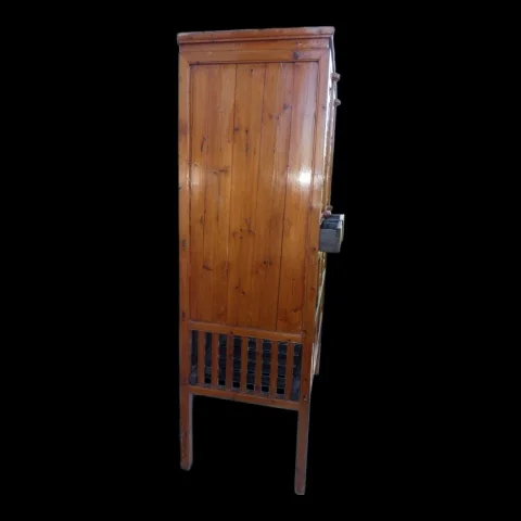Chinesischer Speiseschrank, Ende 19. / Anfang 20. Jahrhundert – Asien – — Ausgezeichneter Zustand