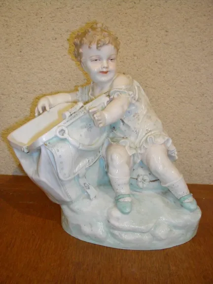 Sujet en porcelaine
