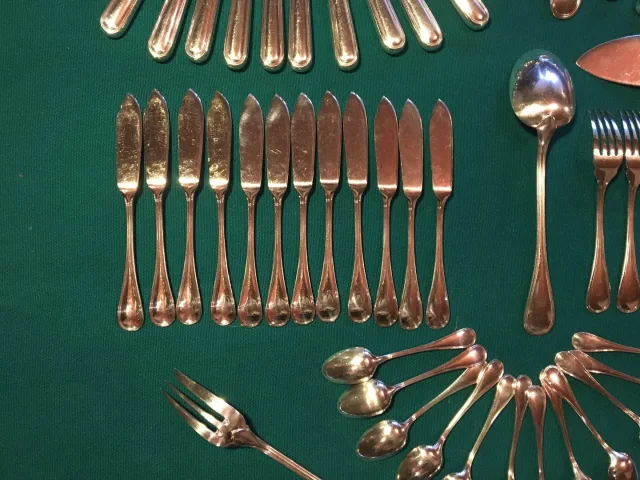 Ménagère de couverts  Christofle modèle Albi