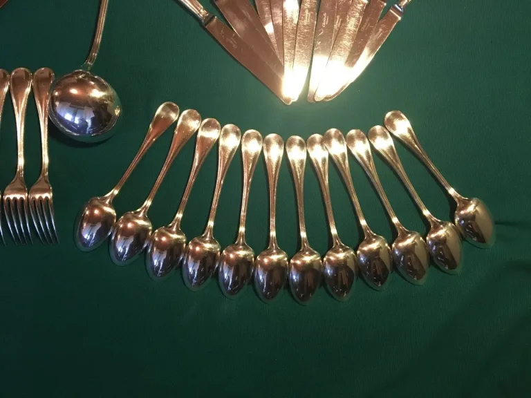 Ménagère de couverts  Christofle modèle Albi