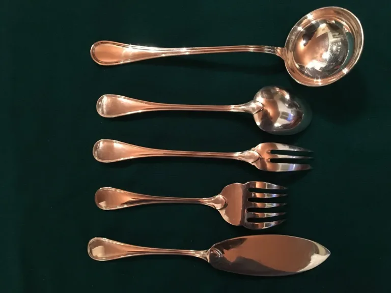 Ménagère de couverts  Christofle modèle Albi