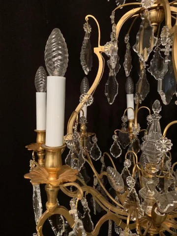 Lustre de forme cage en bronze et cristal
