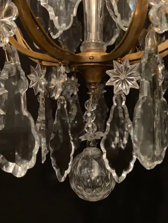 Lustre de forme cage de la Maison Baccarat