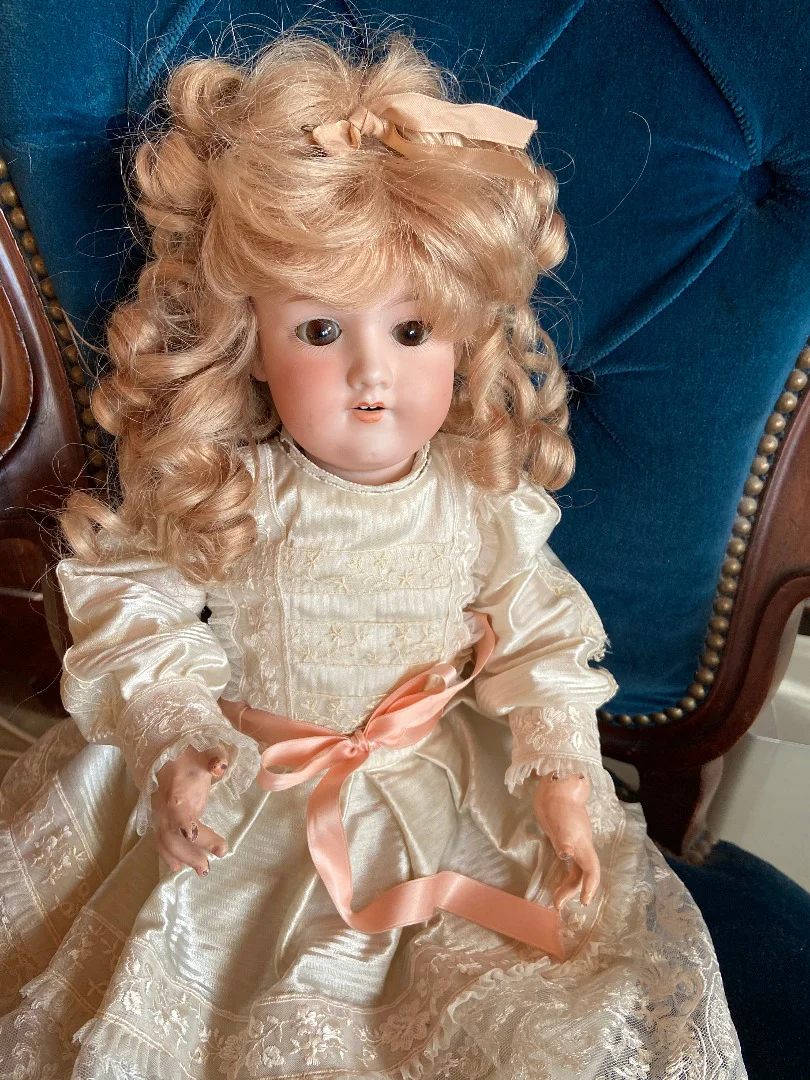 ARMAND MARSEILLE DOLL