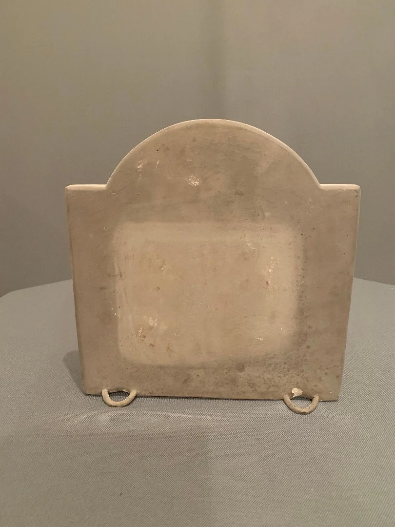 Vierge en Plâtre XIX éme et sa Console