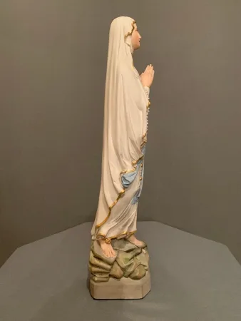 PLASTER VIRGIN  MARY with WALL SHELF