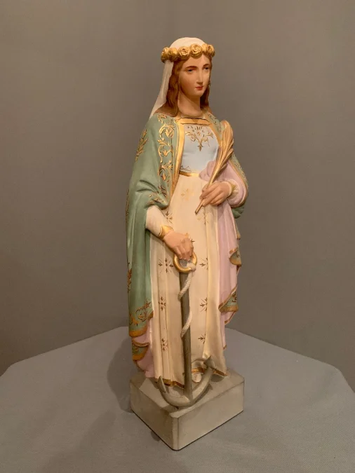 SANTO DE YESO con ESTANTE DE PARED