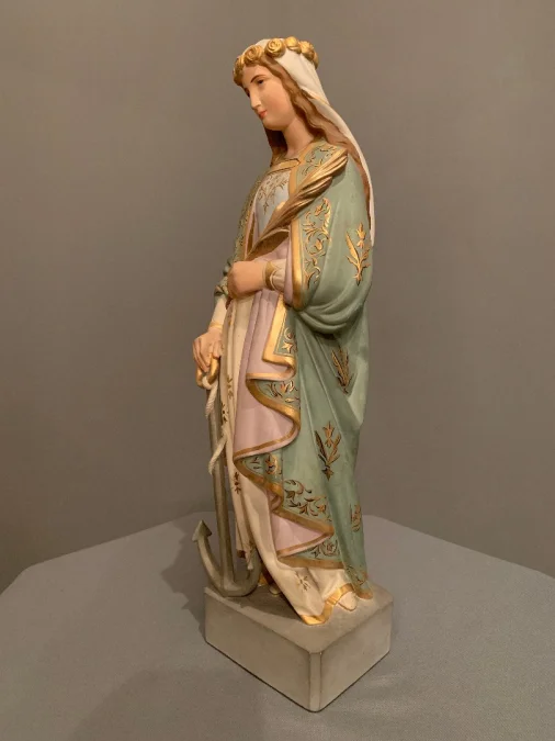 SANTO DE YESO con ESTANTE DE PARED