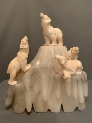 ALABASTER LAMP WITH POLAR BEARS