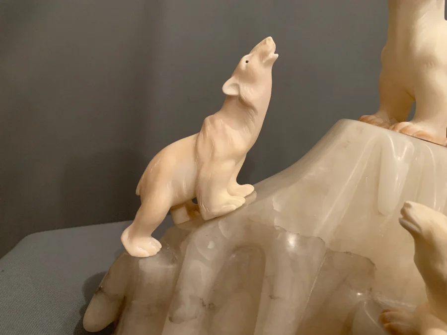 ALABASTER LAMP WITH POLAR BEARS
