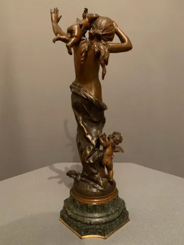 Bronze  "La Jeune-fille aux deux Amours"- 'Auguste MOREAU 1834-1917