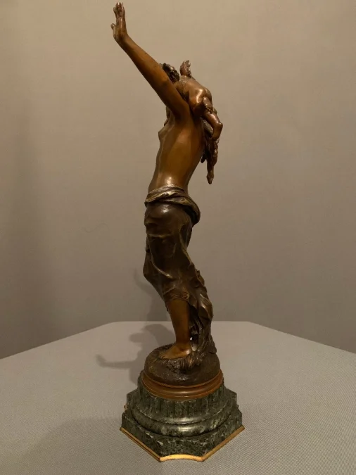 GRUPO BRONCE por AUGUSTE MOREAU