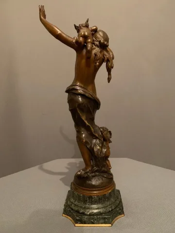 Bronze  "La Jeune-fille aux deux Amours"- 'Auguste MOREAU 1834-1917