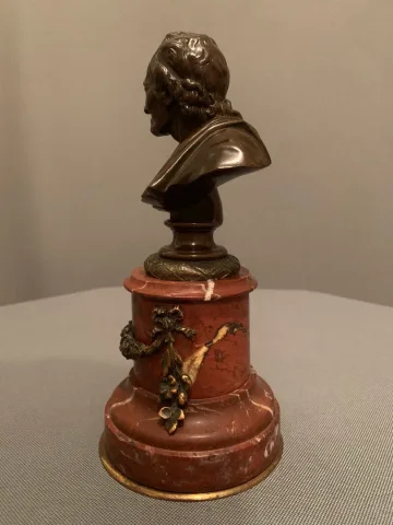 BRONZEN BUSTE VAN VOLTAIRE