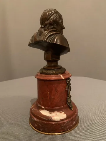 BRONZEN BUSTE VAN VOLTAIRE