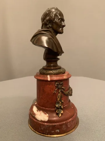 BRONZEN BUSTE VAN VOLTAIRE