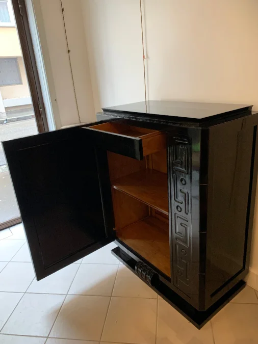 ART DECO SCHRANK