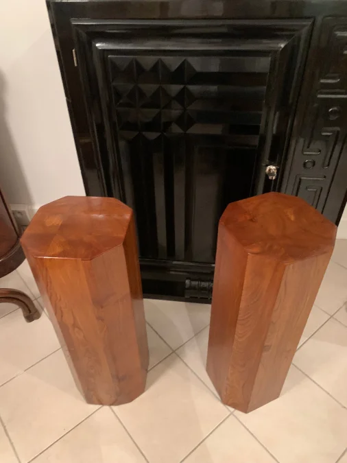 PAR DE COLUMNAS DE MADERA