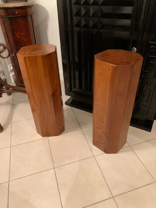 PAR DE COLUMNAS DE MADERA
