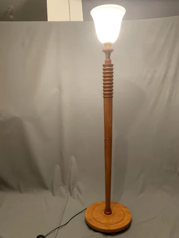 Lámpara de pie Art déco — Excelente estado
