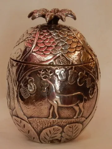 1950/70 Seau A Glace Forme Ananas Décor Animaux Métal Argenté