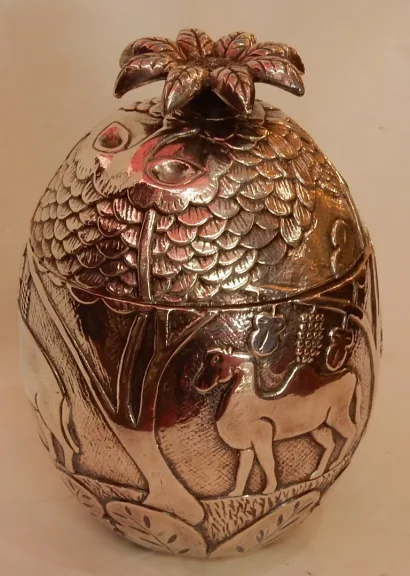 1950/70 Seau A Glace Forme Ananas Décor Animaux Métal Argenté